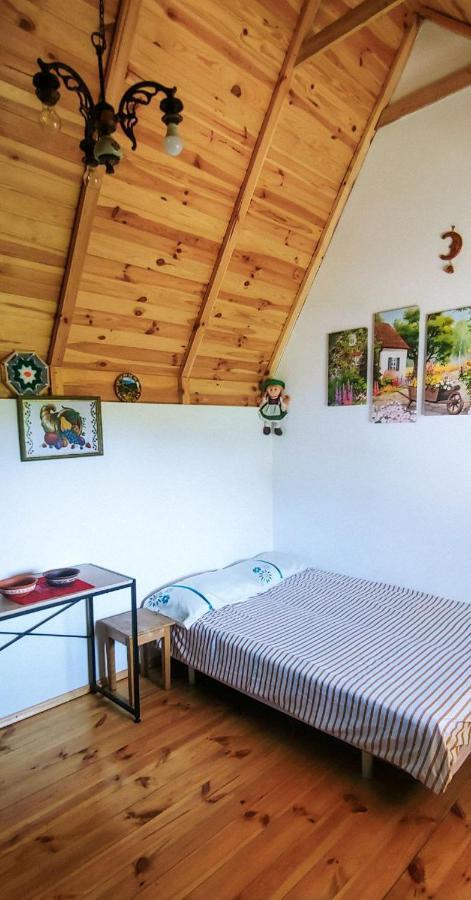 Вуличок Apartment Camenița Exterior foto